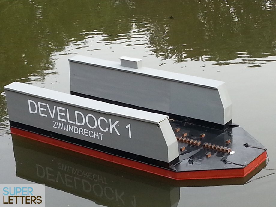 naamstickers | Develdock 1 Zwijndrecht