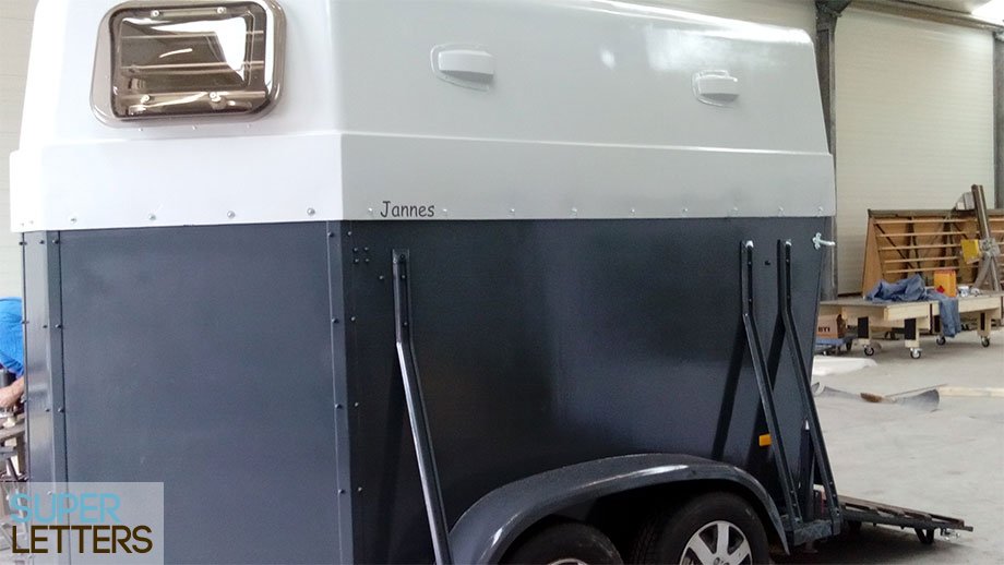stickers auto | Paardentrailer