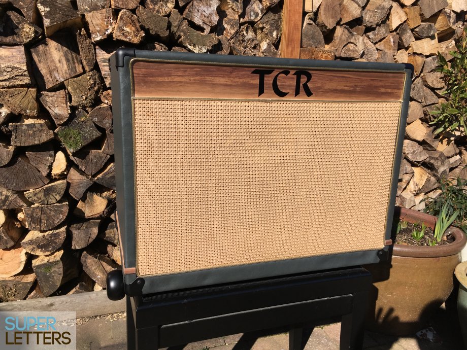naamstickers | Custom Speaker cabinet