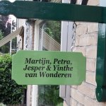 deur stickers | Ons naambordje is nu af