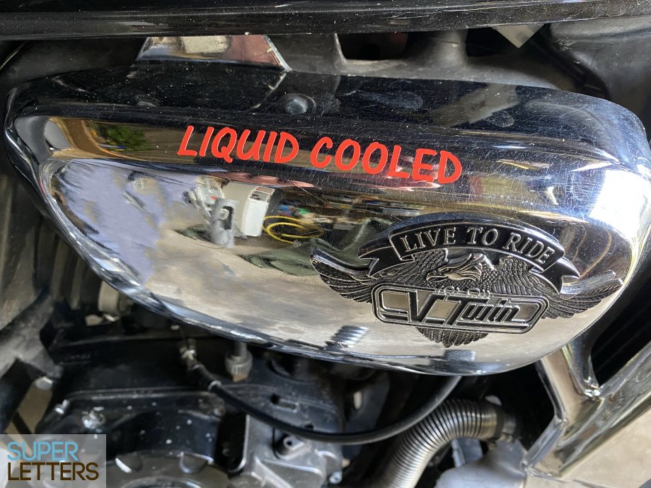 naamstickers | Liquid Cooled Engine